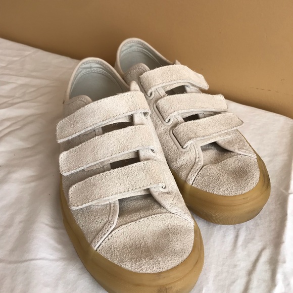 strap on vans shoes womens